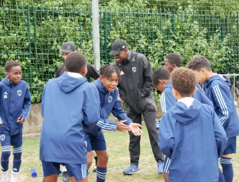 Transforme ta passion en carrière avec une formation dans le sport