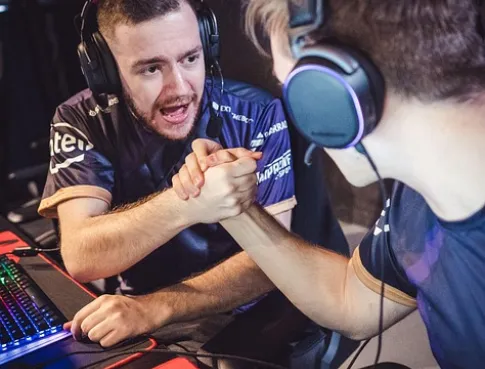Esport et nouveaux formats de spectacle sportif