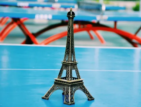 Paris 2025 : 9 tendances marketing qui ouvrent des postes dans le sport