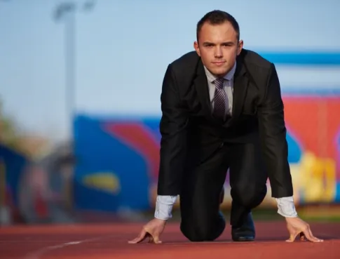 Du bachelor au bac+5 : construire un parcours complet dans le sport business