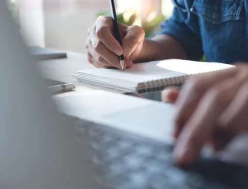 Un campus, une entreprise, une passion : l'apprentissage en action 