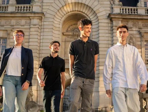 Un tremplin vers les masters, les MBA ou l&rsquo;emploi dans le sport