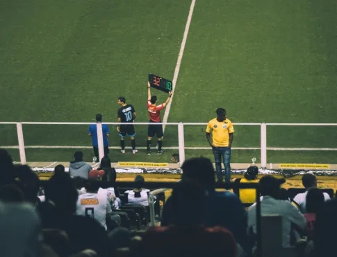 Les &eacute;coles sp&eacute;cialis&eacute;es gagnent du terrain face aux formations g&eacute;n&eacute;ralistes