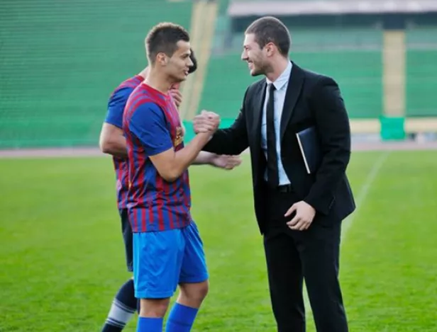 WIN-Sport-School-Melun-formation-après-le-bac-pour-devenir-agent-de-joueur-bachelor-management-du-sport