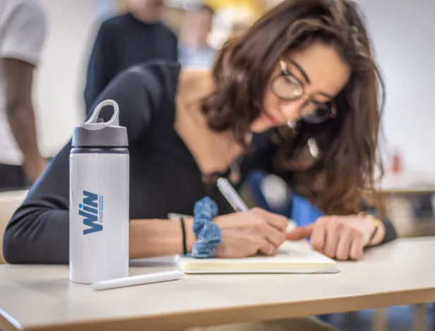 les-étudiants-win-en-période-d-examens