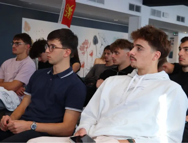 que-faire-après-le-bac-pour-travailler-dans-le-sport-win-sport-school-caen