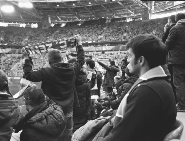 supporters-acteurs-centraux-sport-business