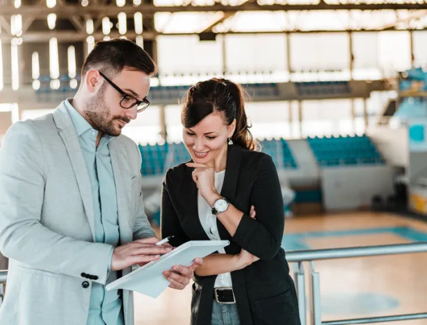 Une-formation-terrain-pour-évoluer-dans-le-sport-business