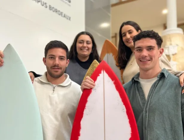 creer-une-marque-de-surf-le-defi-releve-par-nos-etudiants-en-formation-marketing-sportif