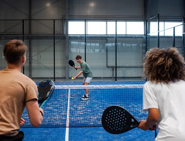 EVENEMENT-PADEL-PARIS-ECOLE-COMMERCE-BUSINESS-ALTERNANCE-WIN-SPORT